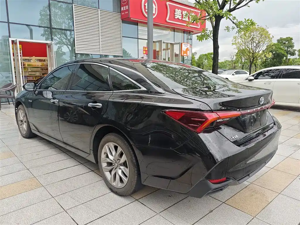 Toyota Avalon 2020 — фото 3
