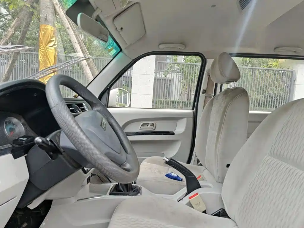 Jinbei New Hiace X30L CNG 2023 — фото 8