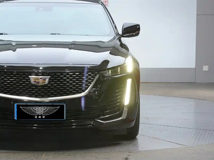 Cadillac CT5 2022 — фото 4
