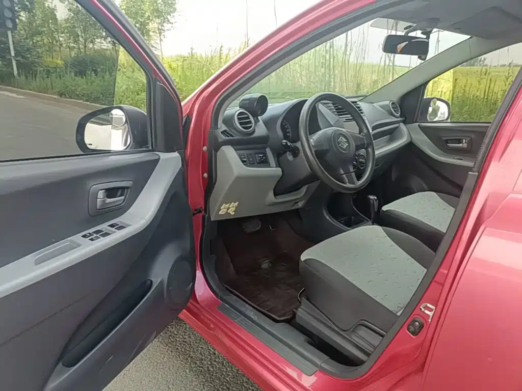 Suzuki Alto 2016 — фото 16