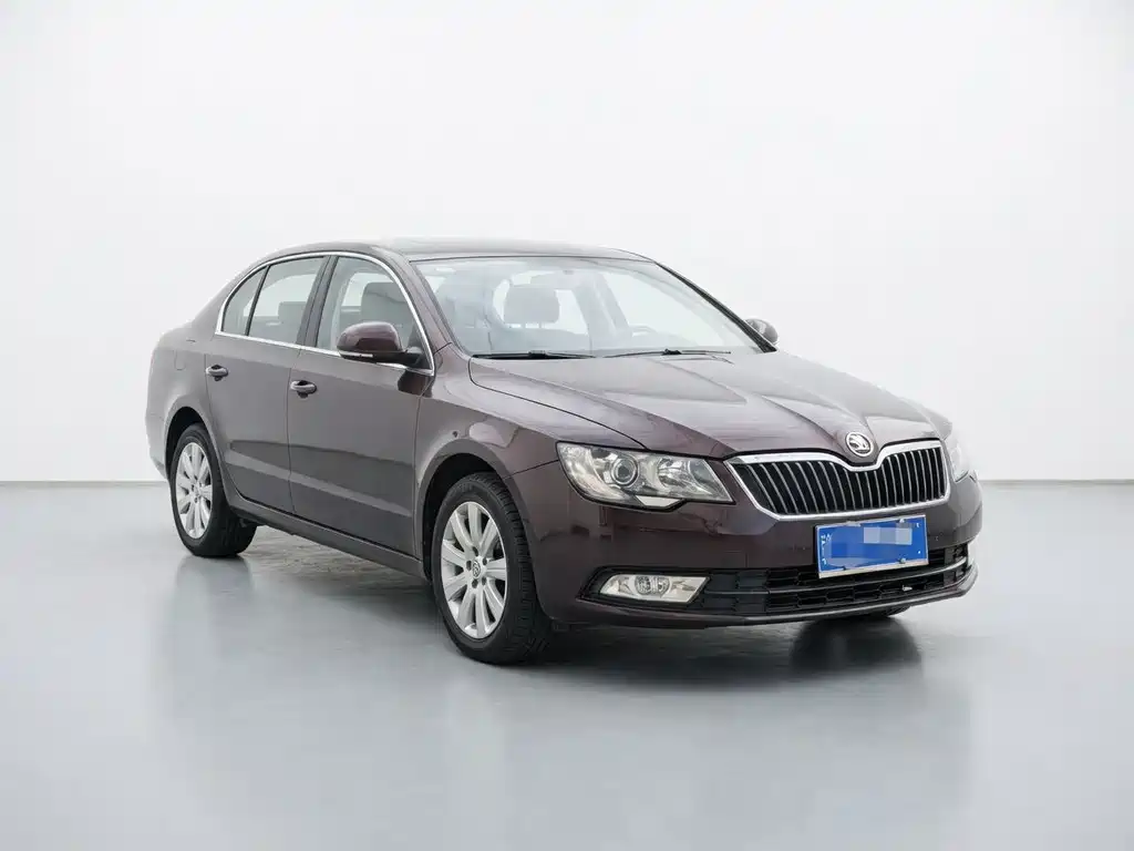 Skoda Superb 2014 — фото 4