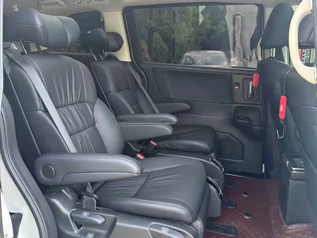 Honda Odyssey 2022 — фото 10