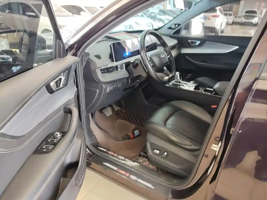 Chery Tiggo 8 PLUS 2021 — фото 16