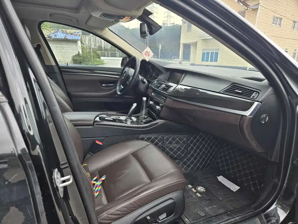 BMW 5 Series 2015