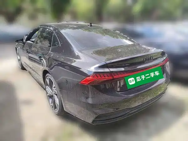 Audi A7L 2023