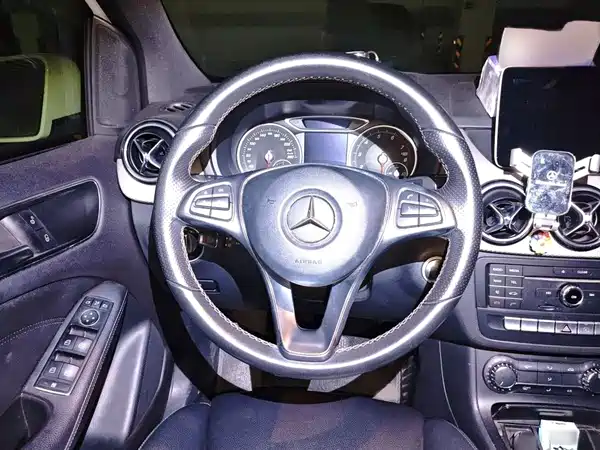 Mercedes-Benz B-Class 2018