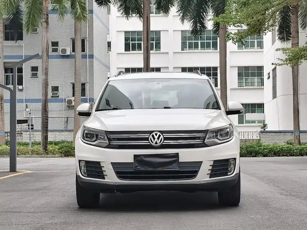 Volkswagen Tiguan 2016 — фото 2