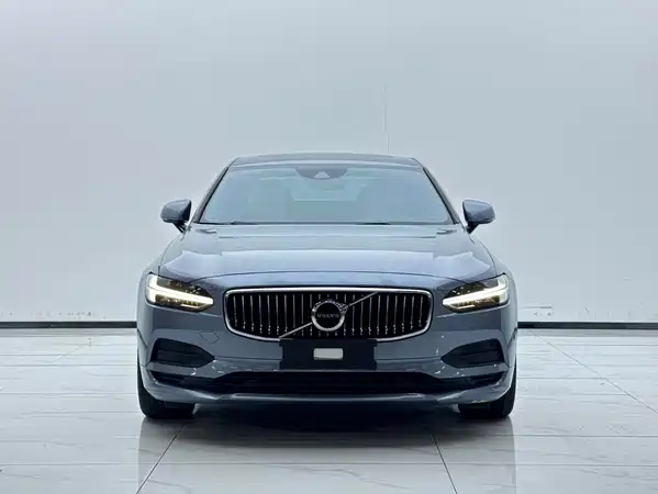Volvo S90 2017