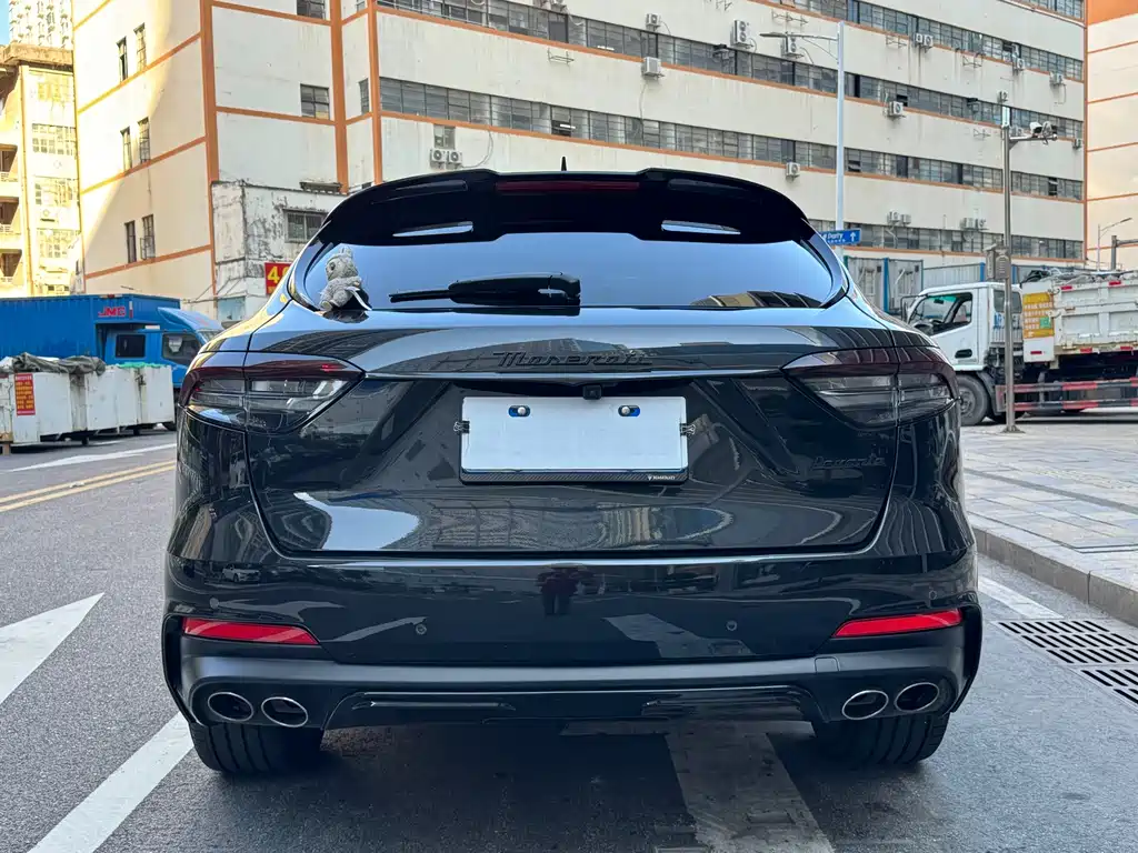Maserati Levante 2022 — фото 5