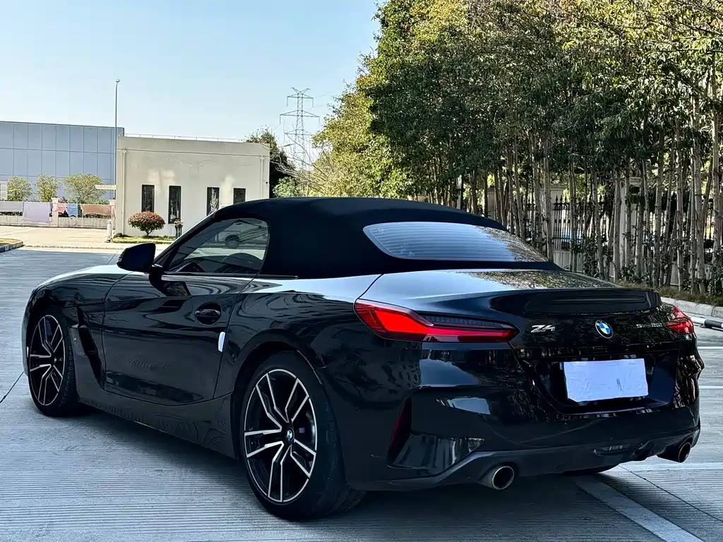 BMW Z4 2019 — фото 12