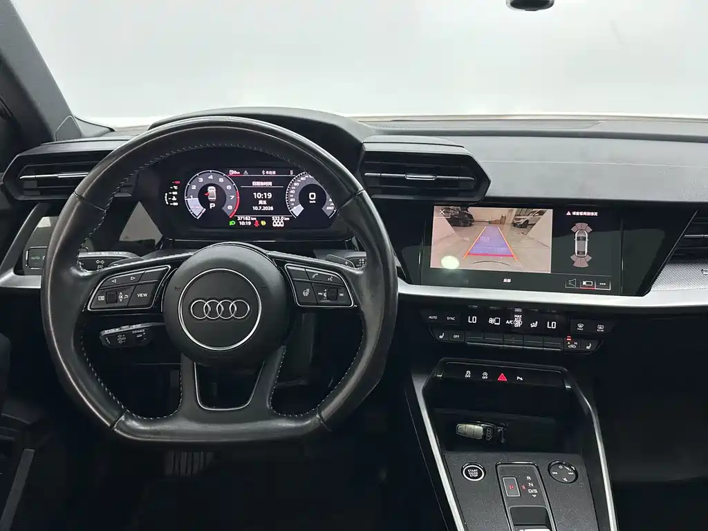 Audi A3 2022 — фото 11