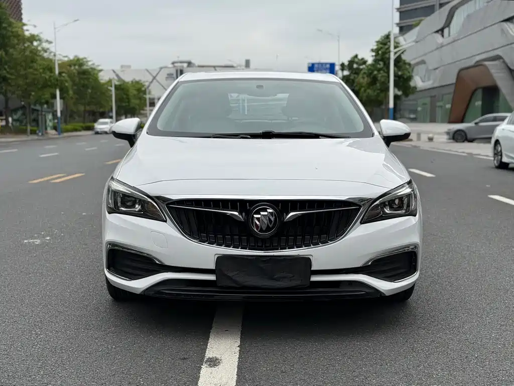 Buick Verano 2018 — фото 2