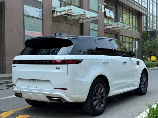 Land Rover Range Rover Sport 2023