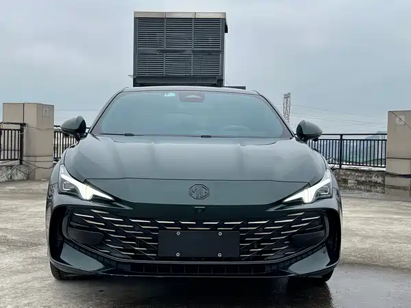 MG MG7 2023
