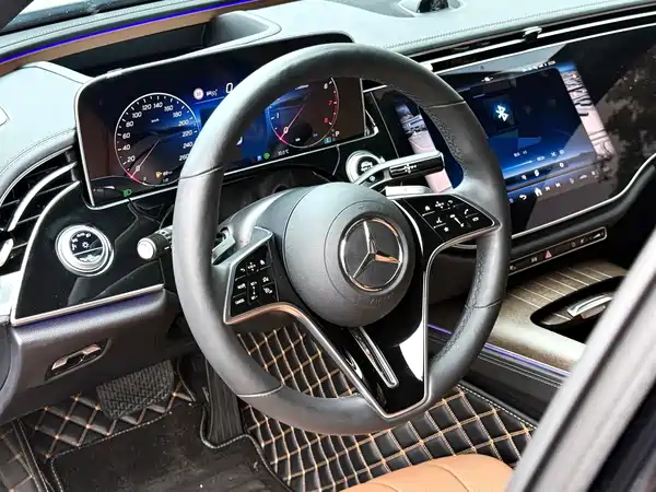 Mercedes-Benz E-Class 2025