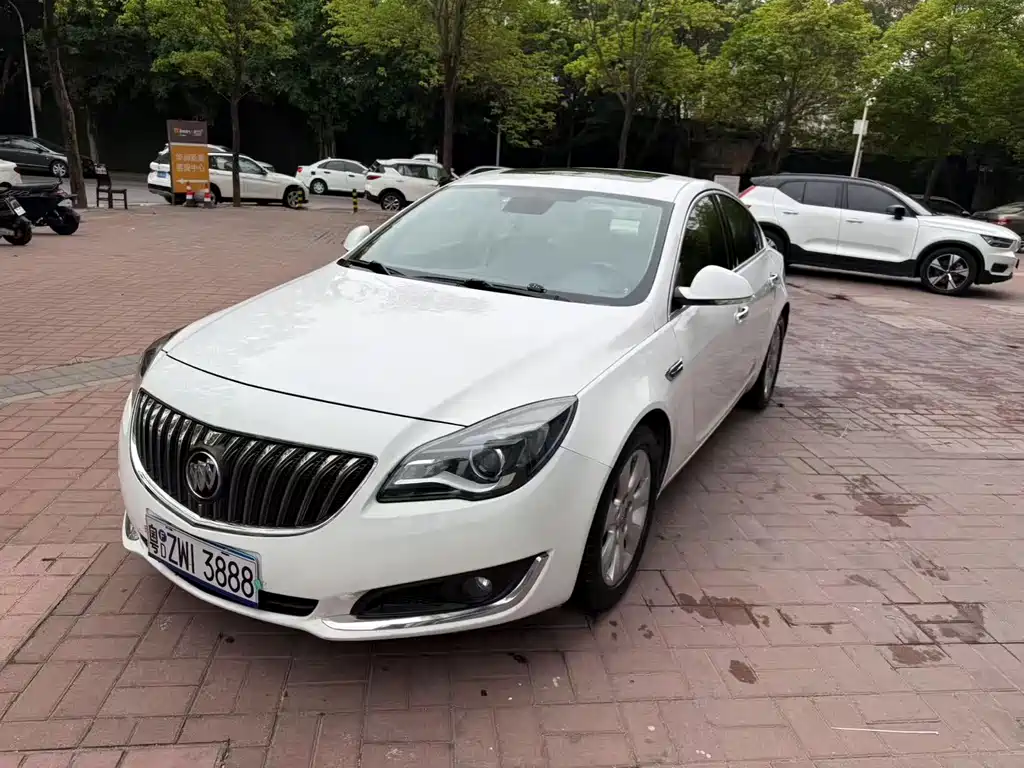 Buick Regal 2014 — фото 1