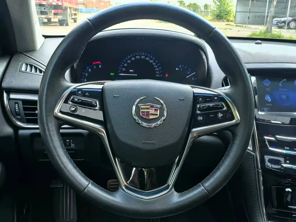 Cadillac ATS-L 2015 — фото 11