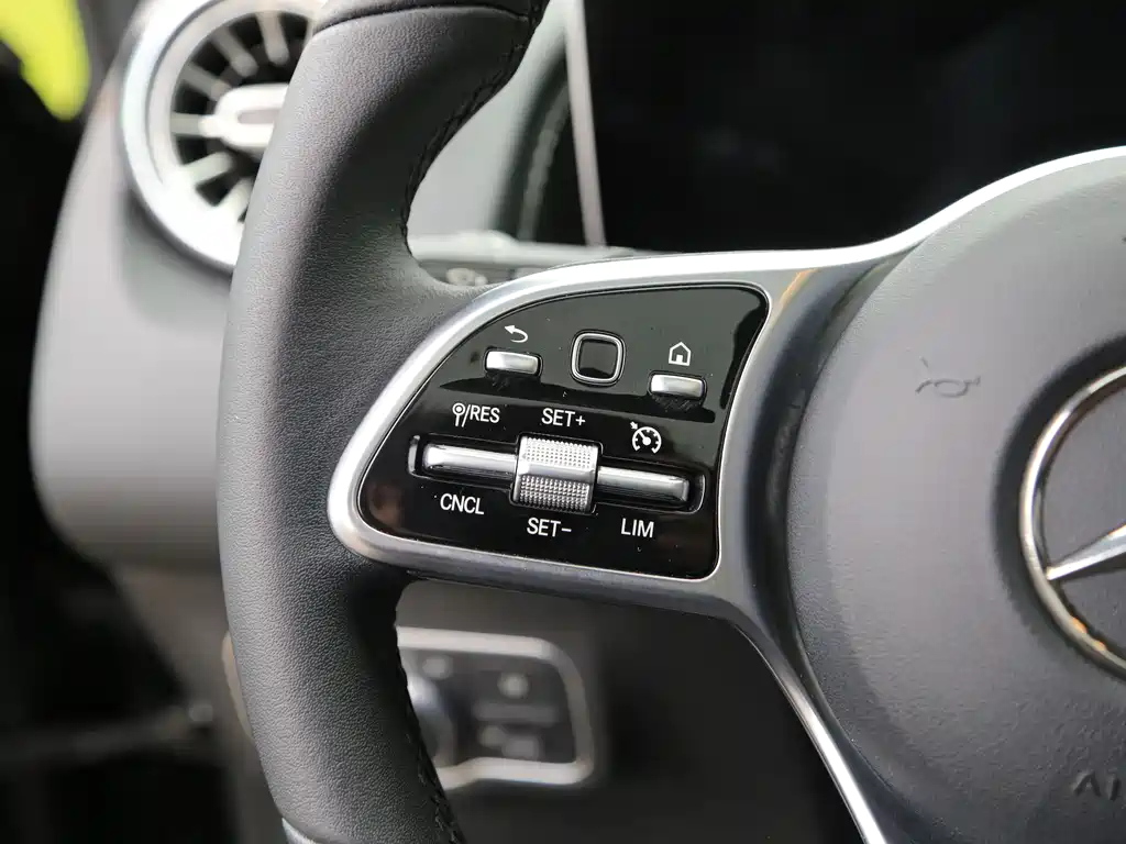 Mercedes-Benz GLB 2020 — фото 12