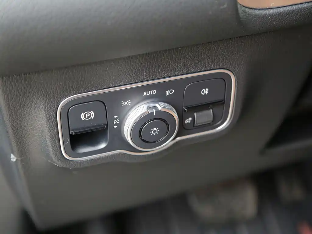 Mercedes-Benz GLB 2020 — фото 14