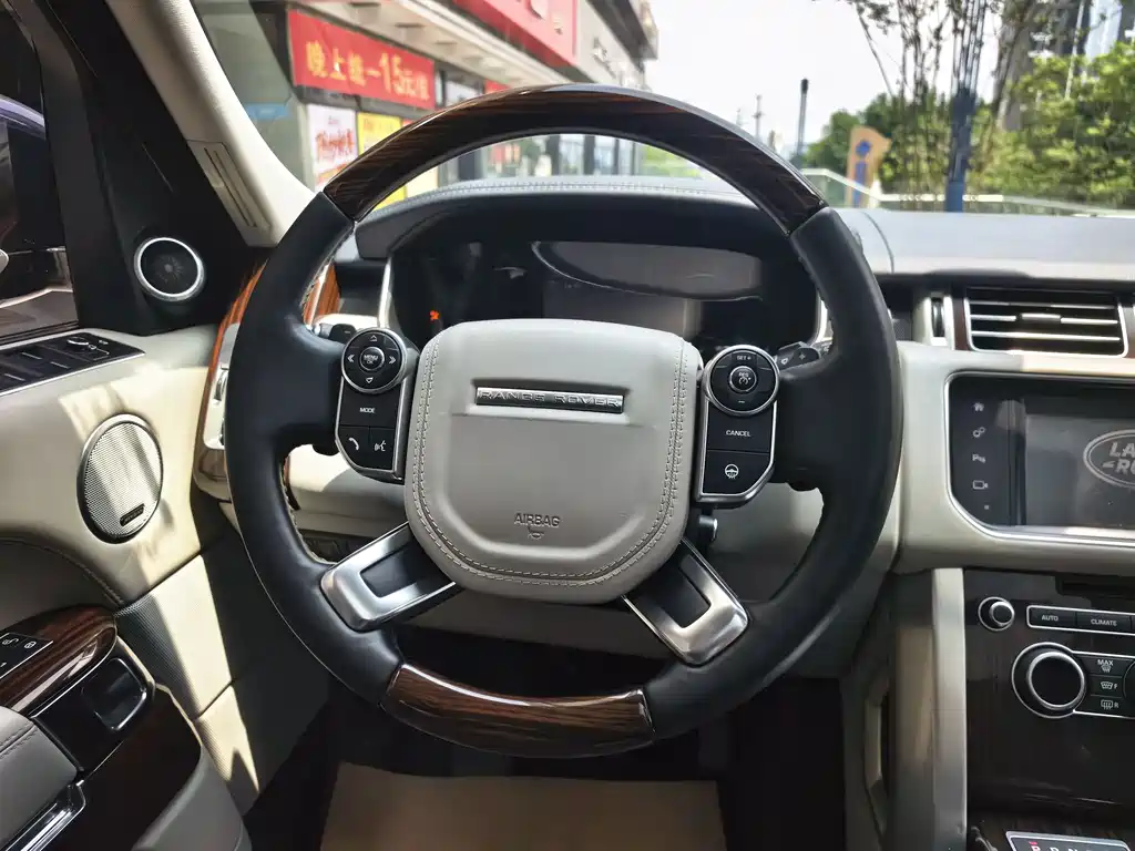 Land Rover Range Rover 2016 — фото 14