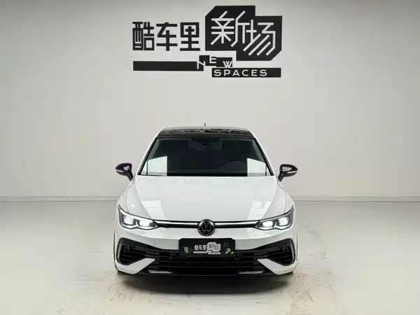 Volkswagen Golf 2023