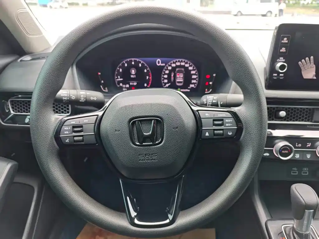 Honda Civic 2022 — фото 11