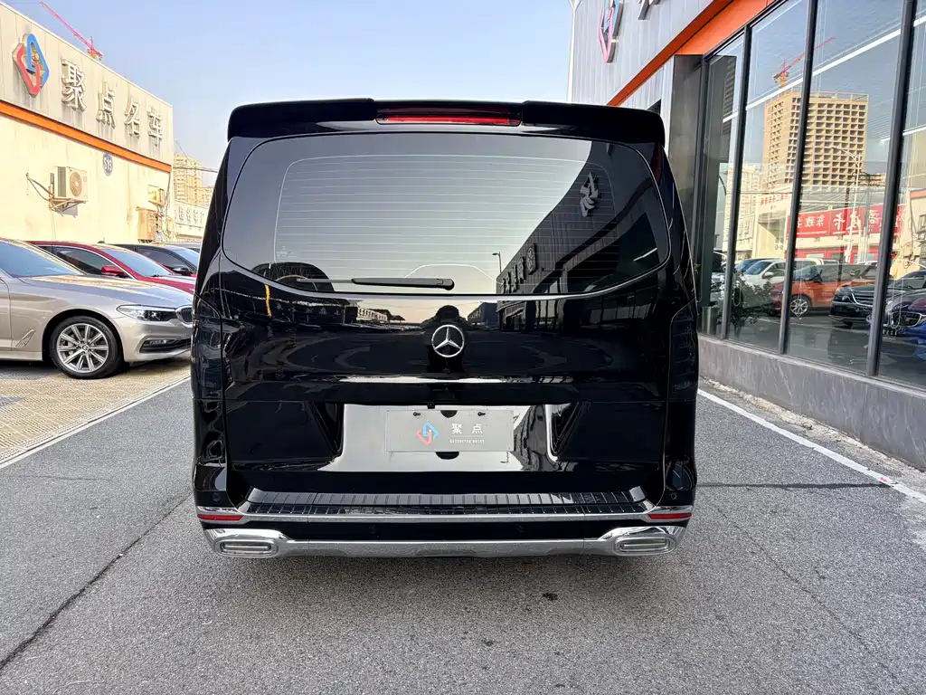 Mercedes-Benz Vito 2023 — фото 5