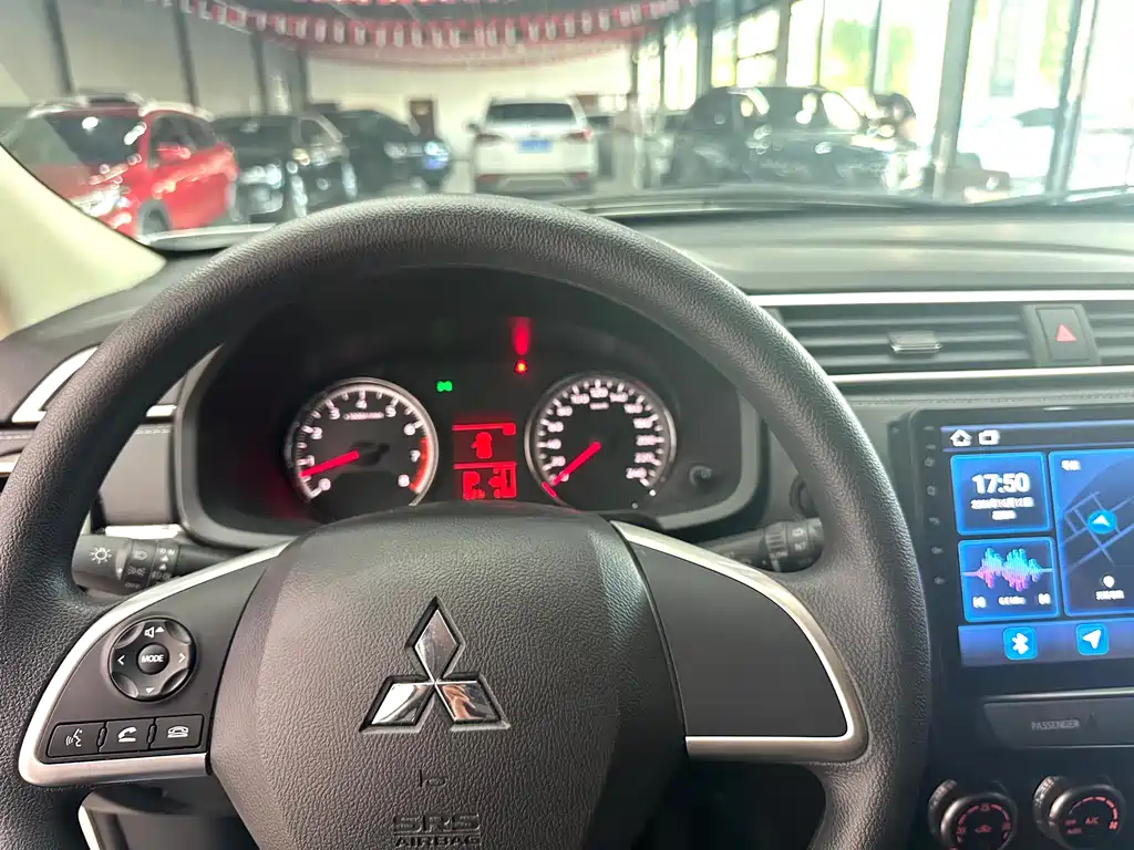 Mitsubishi ASX 2022 — фото 15