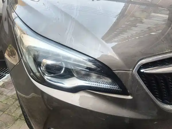 Buick Envision Plus 2018