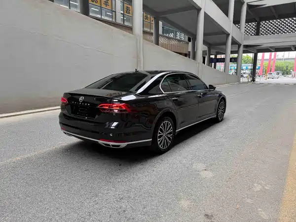 Volkswagen Phideon 2020