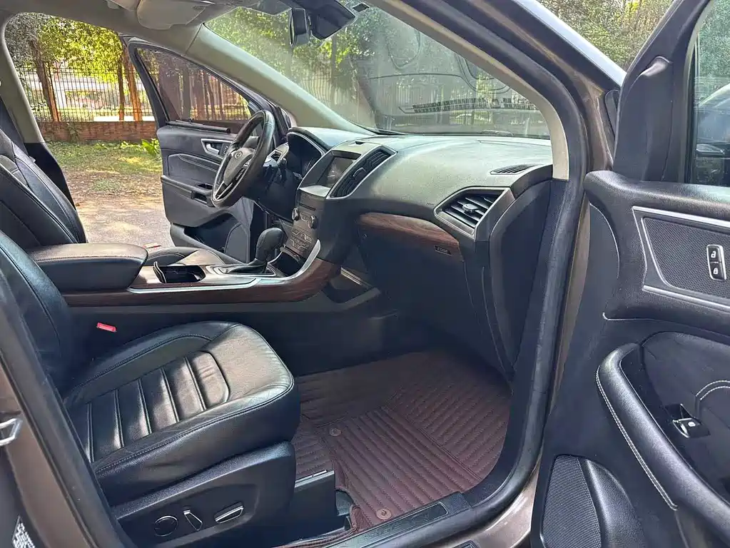 Ford Edge 2015 — фото 13
