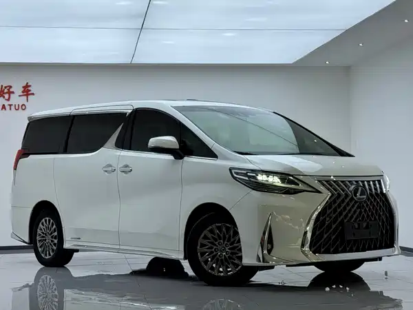 Lexus LM 2020
