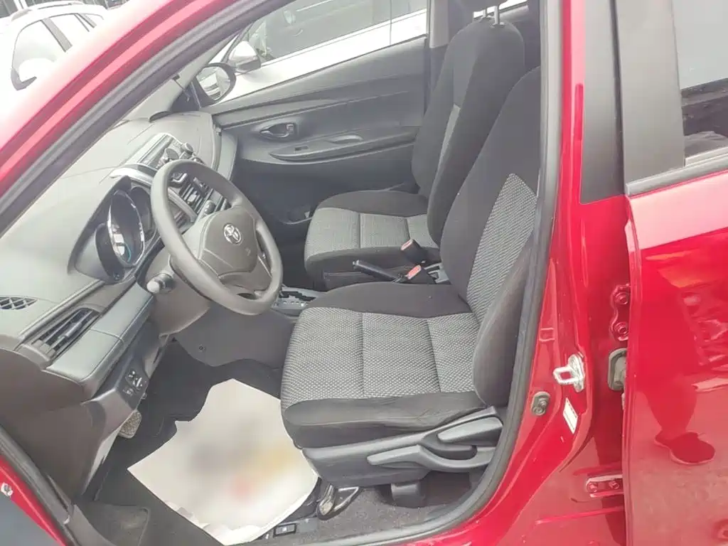 Toyota Vios 2015 — фото 15
