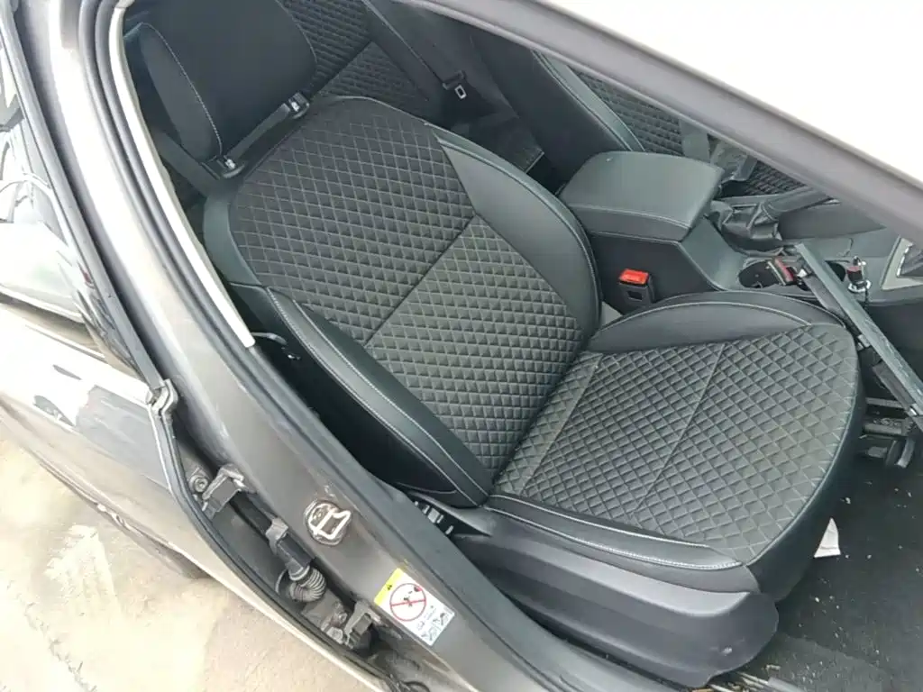 Skoda Octavia 2020 — фото 25