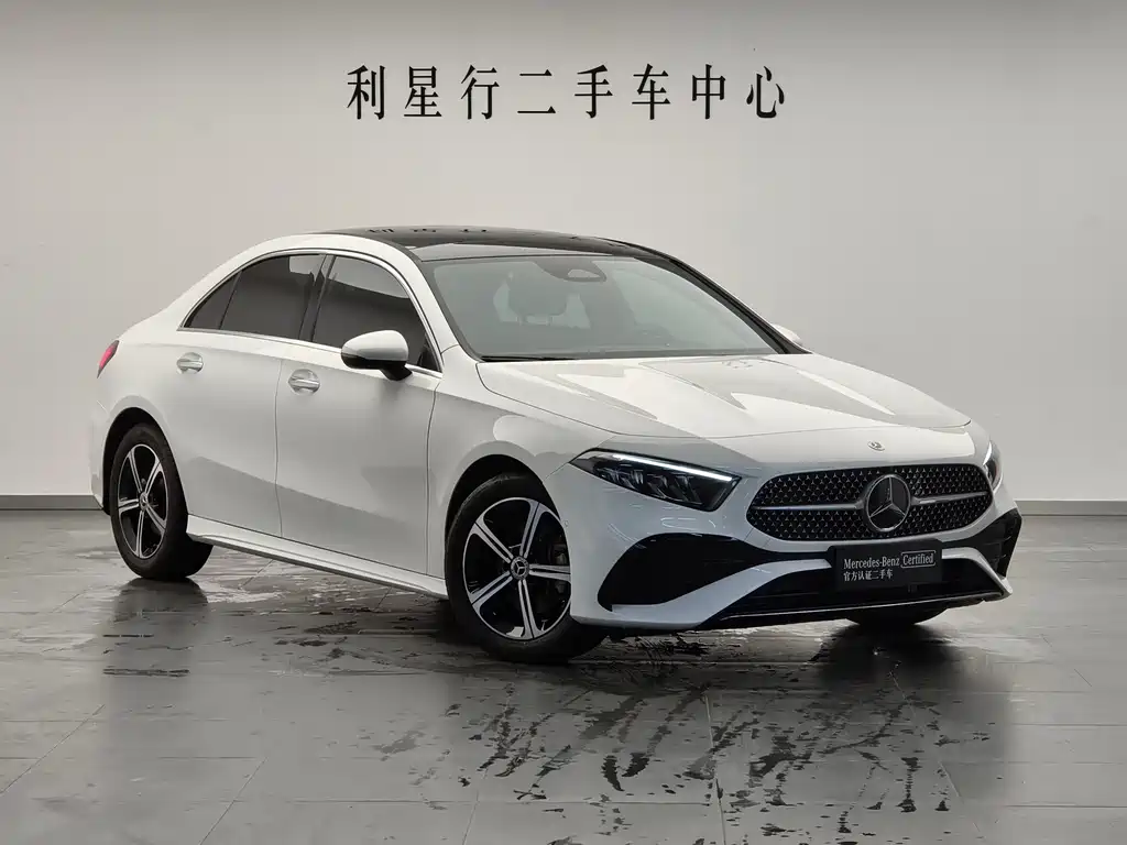 Mercedes-Benz A-Class 2023 — фото 3