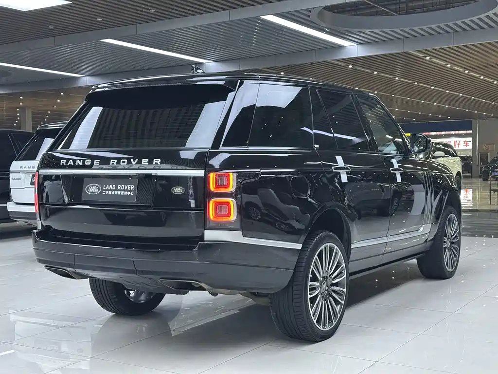 Land Rover Range Rover 2020 — фото 15