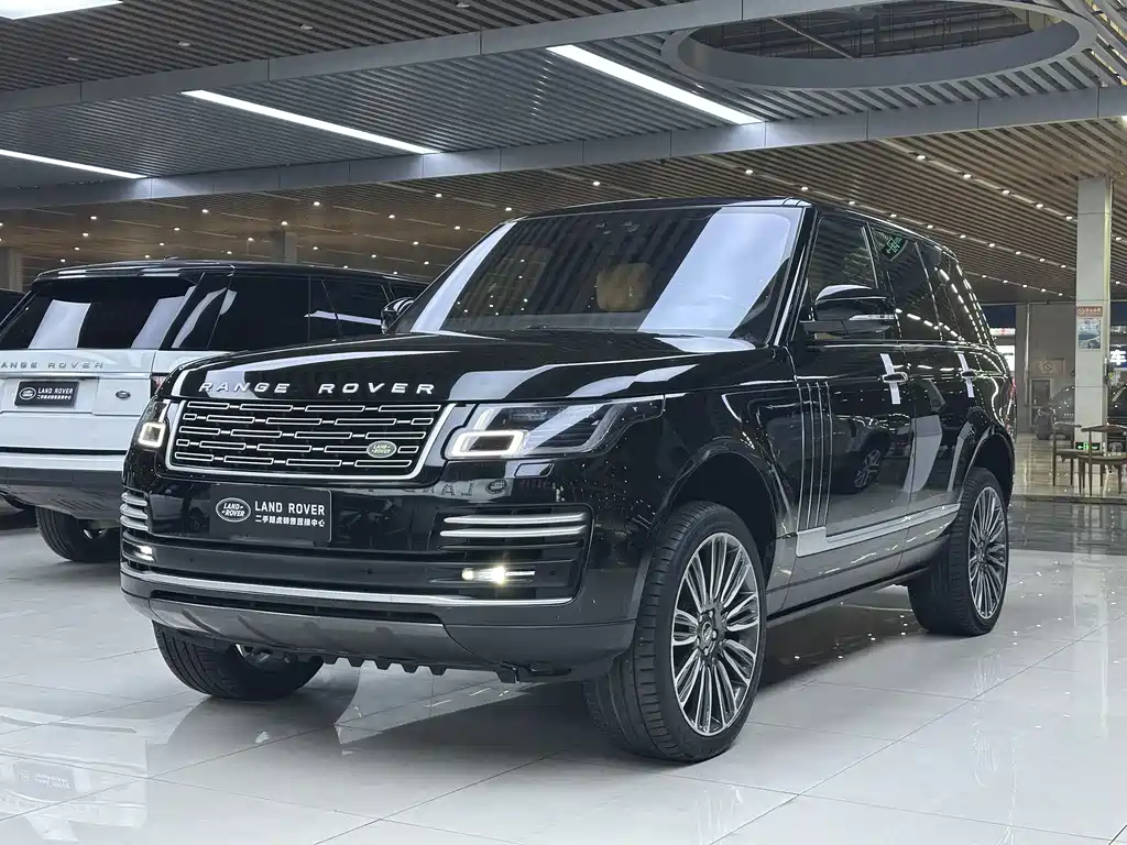 Land Rover Range Rover 2020 — фото 1