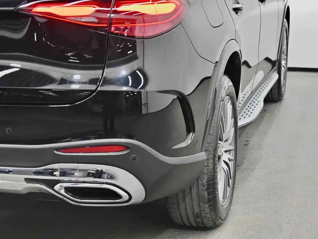 Mercedes-Benz GLC 2023 — фото 6