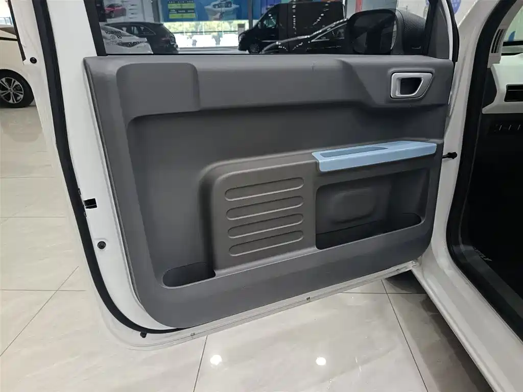 Geely Galaxy Panda 2024 — фото 11