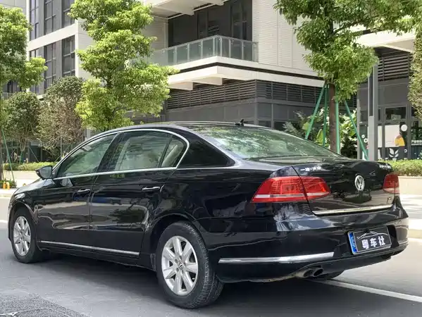 Volkswagen Magotan 2012