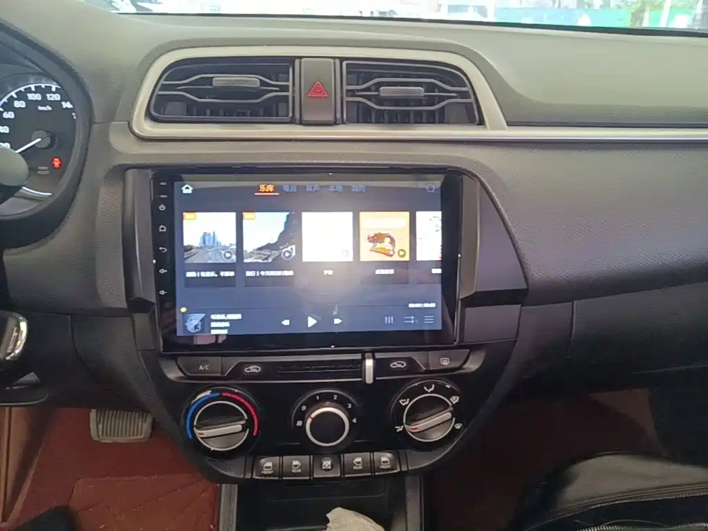 Hyundai Verna 2019 — фото 13