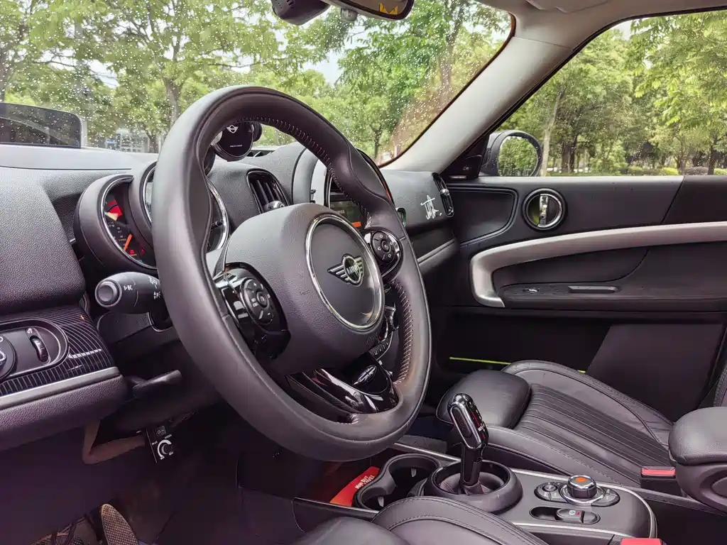 MINI Countryman 2020 — фото 19