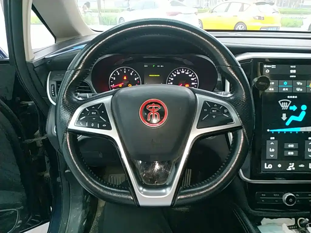 BYD Song MAX 2018 — фото 11