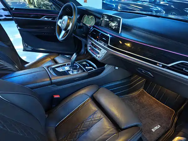 BMW 7 Series 2019