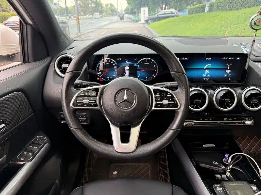 Mercedes-Benz GLA 2023 — фото 14