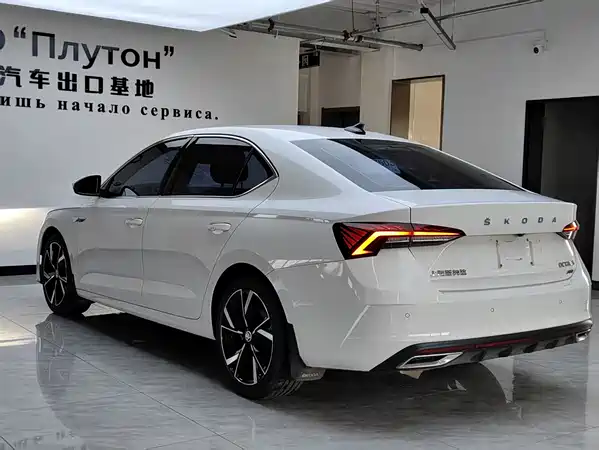 Skoda Octavia 2023