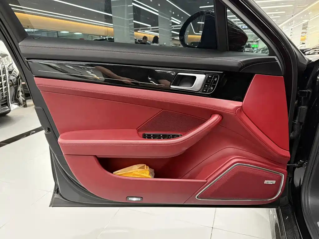 Porsche Panamera 2020 — фото 14