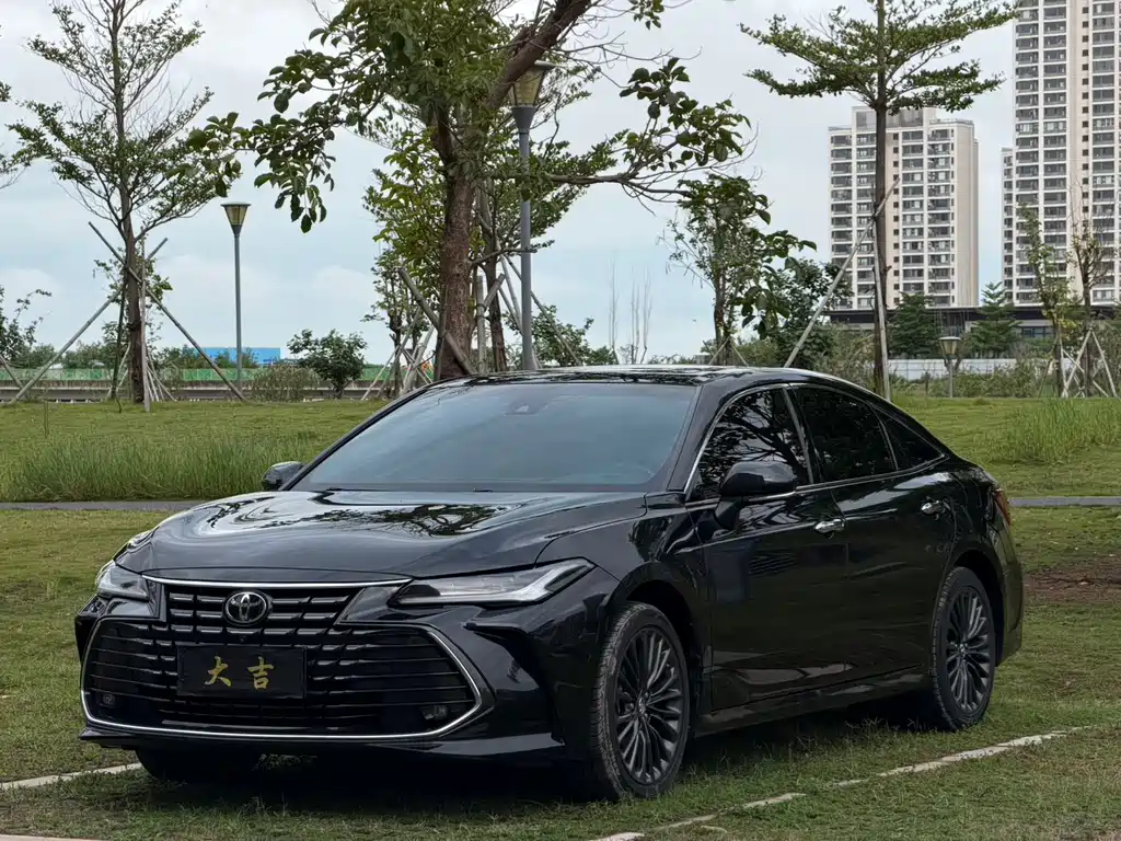 Toyota Avalon 2023