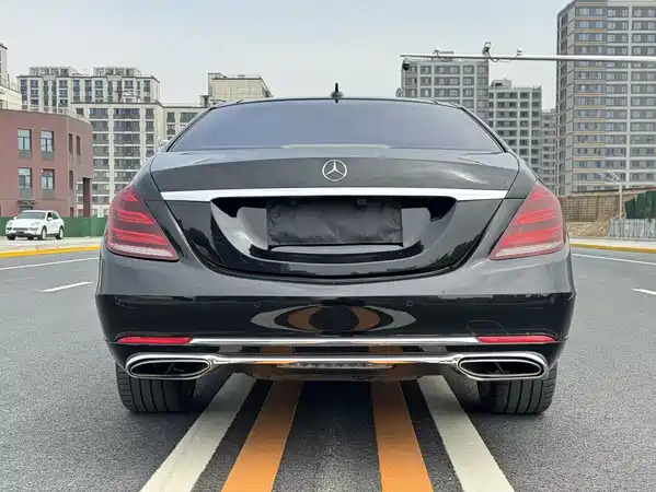 Mercedes-Benz S-Class AMG 2010