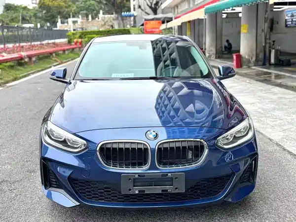 BMW 1 Series 2021
